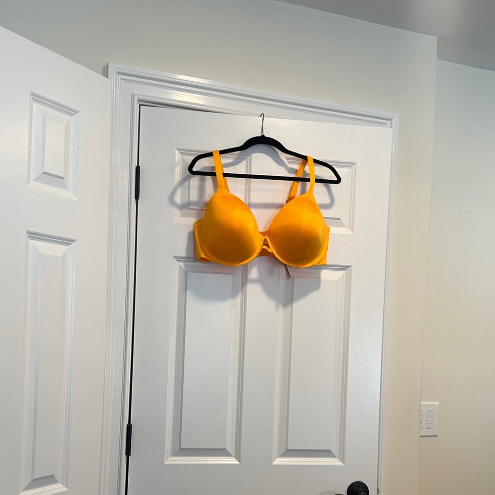 Savage X Fenty Bold Orange Bra
